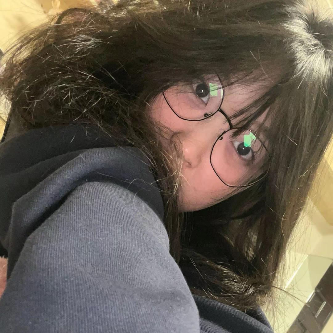 爱睡觉的朵拉