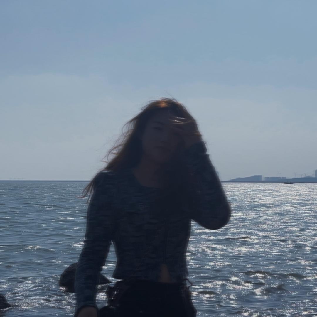 小晴嘻嘻