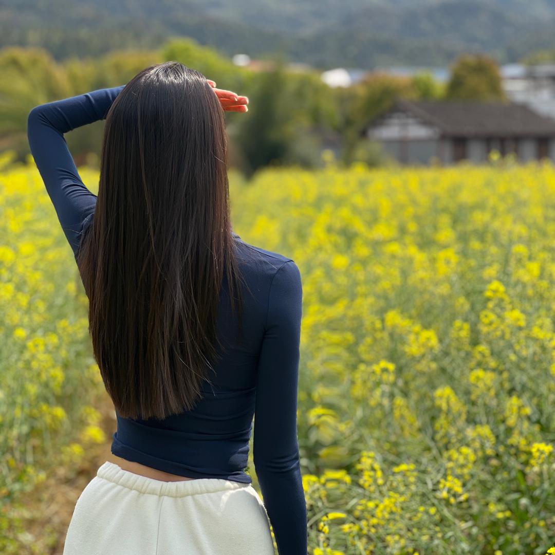 J静