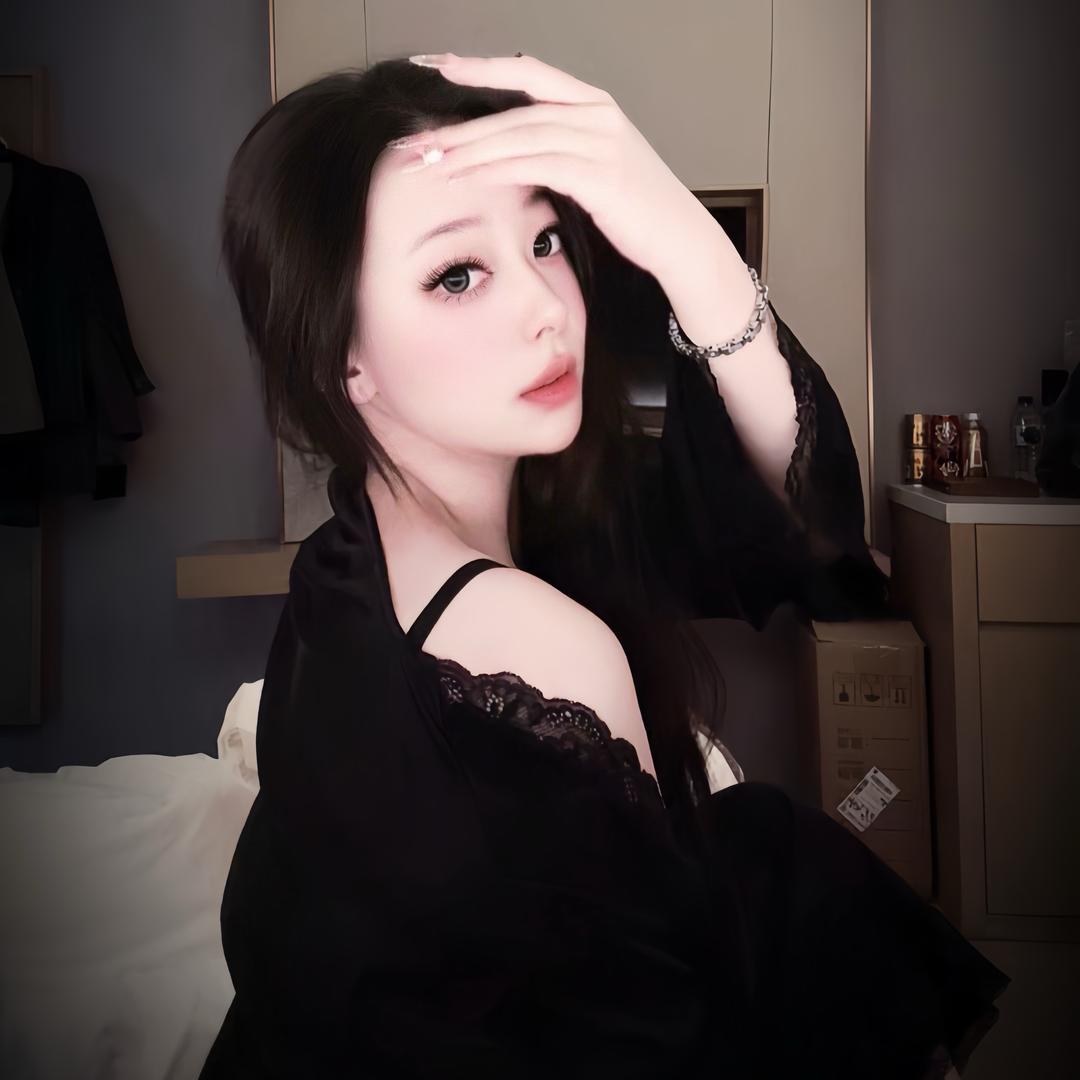 彤