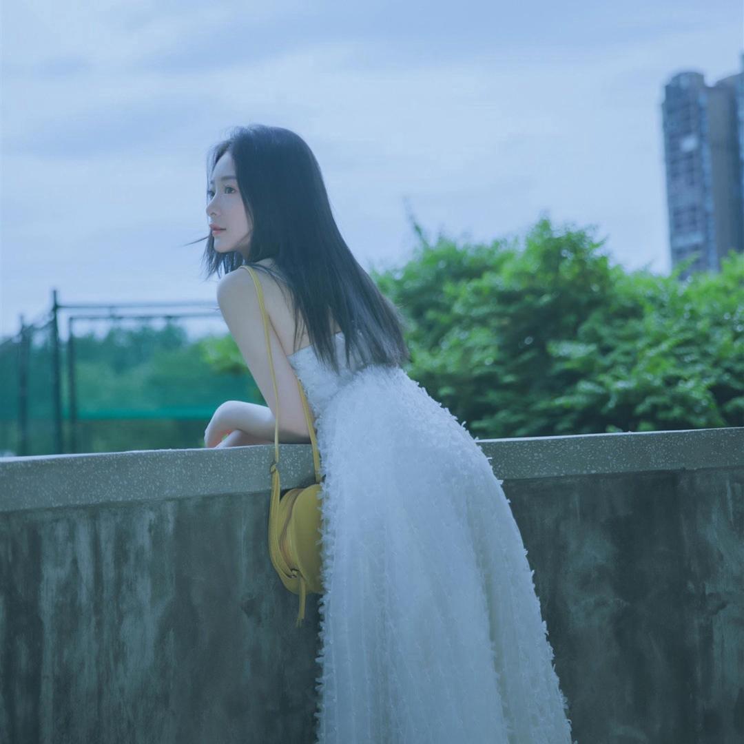 L 欣欣
