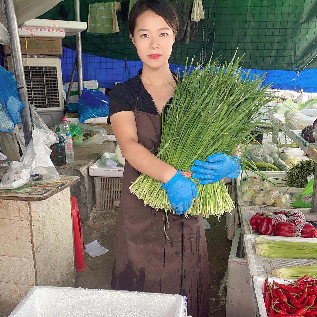 卖菜妹子
