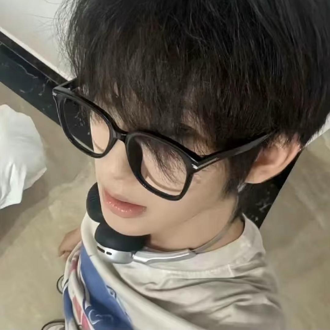 Aaaaaa.ww