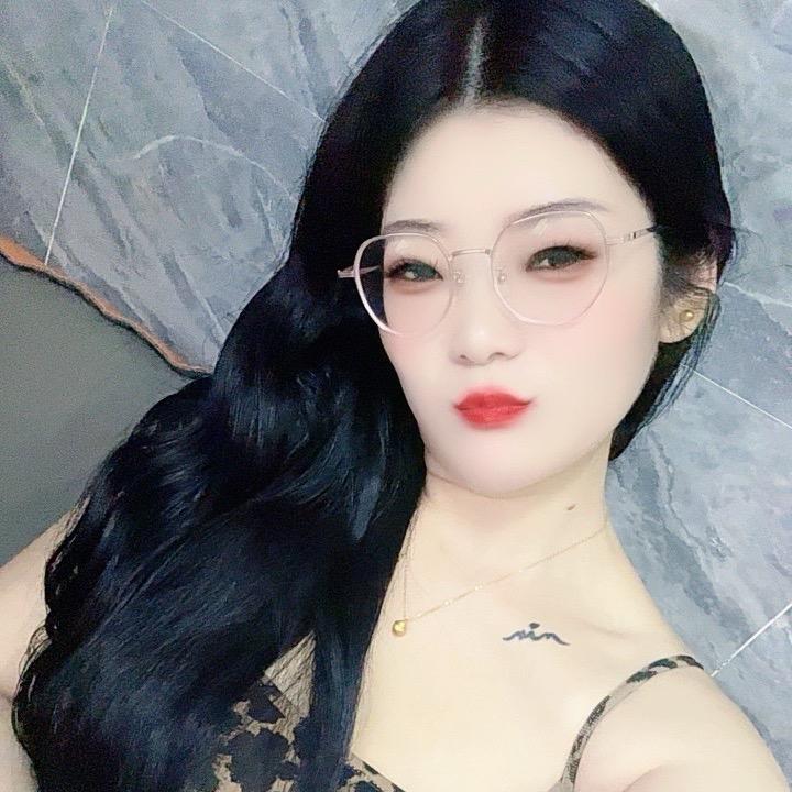 🫦秦小姐
