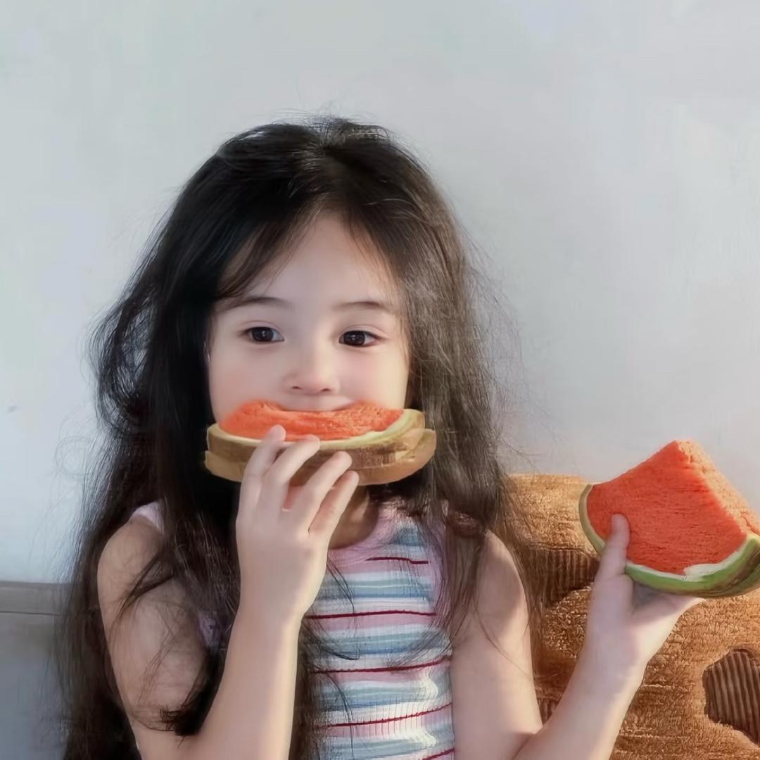 福猪猪(ˇ◕🐽◕ˇ)