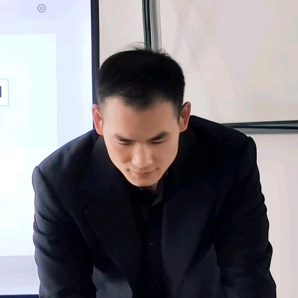 陈总的快乐工作日常