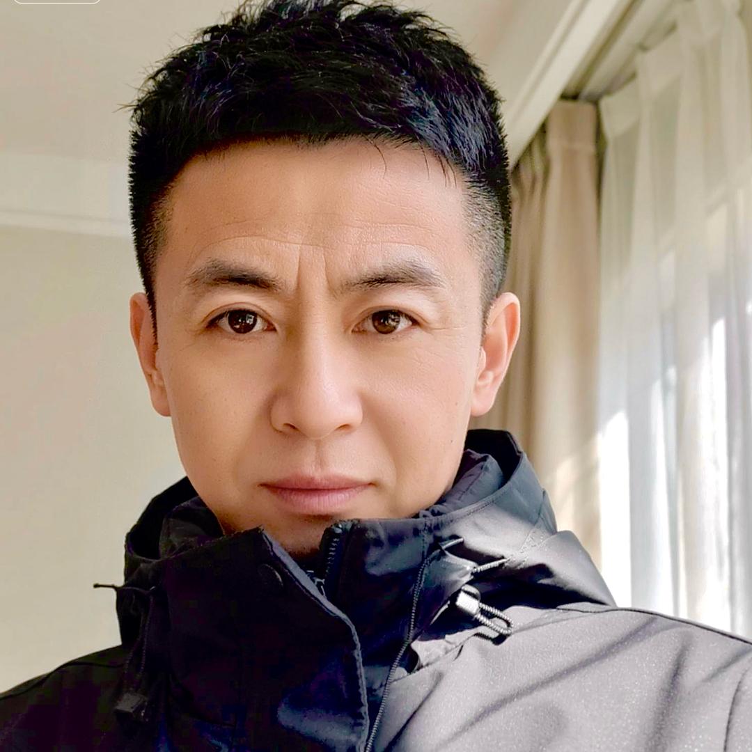Ethan(伊森）