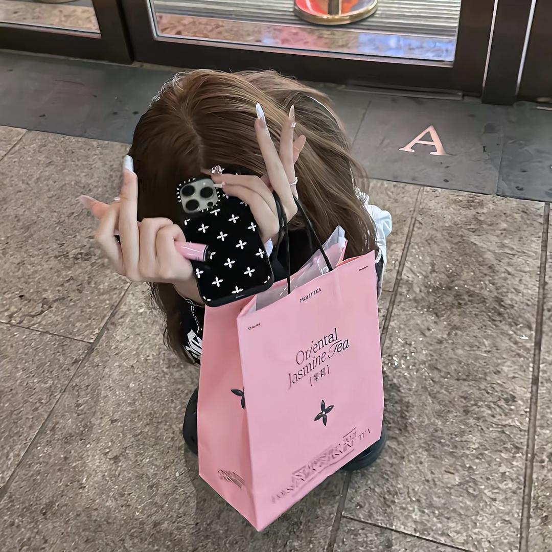 出了名的乖/
