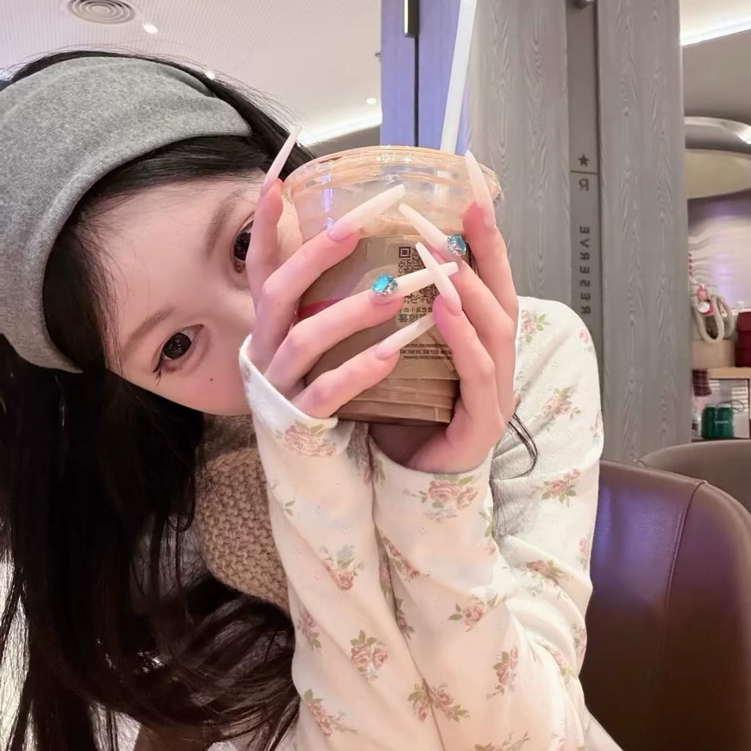 瑶瑶乐₍•ʚ•₎•ʚ•₎•ʚ•₎