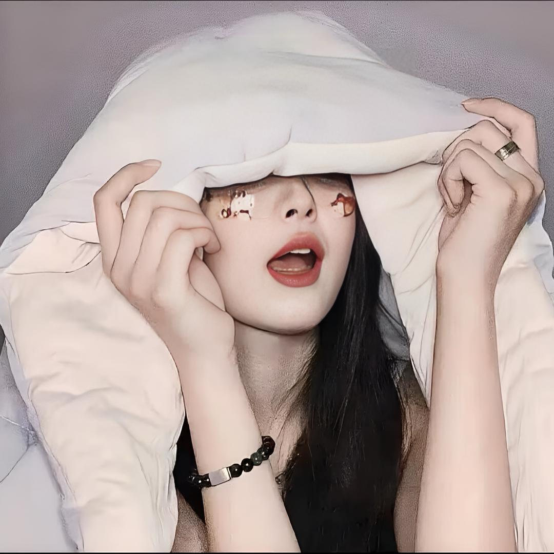 故事倒酒里*  🦄️