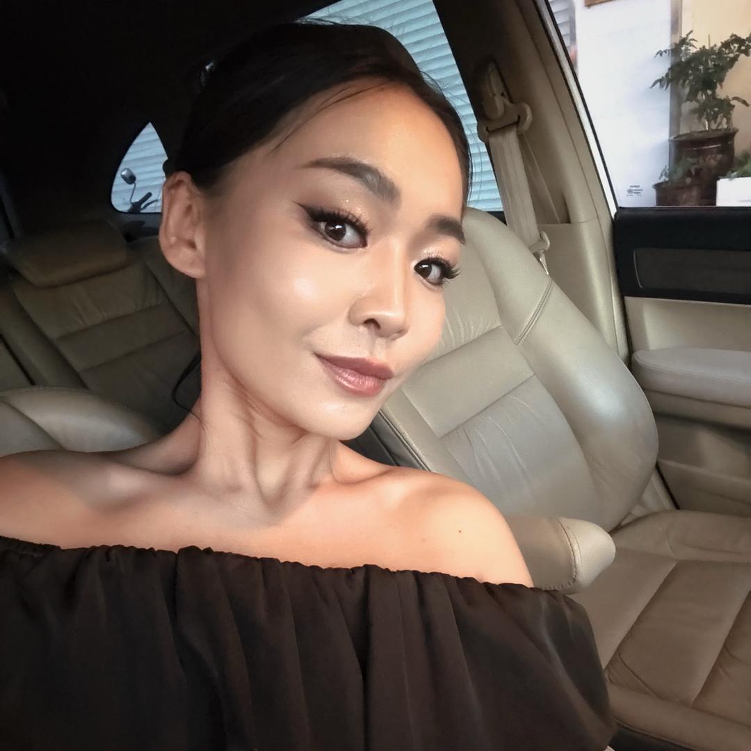 𝑨𝒍𝒕𝒉𝒖𝒂𝒓