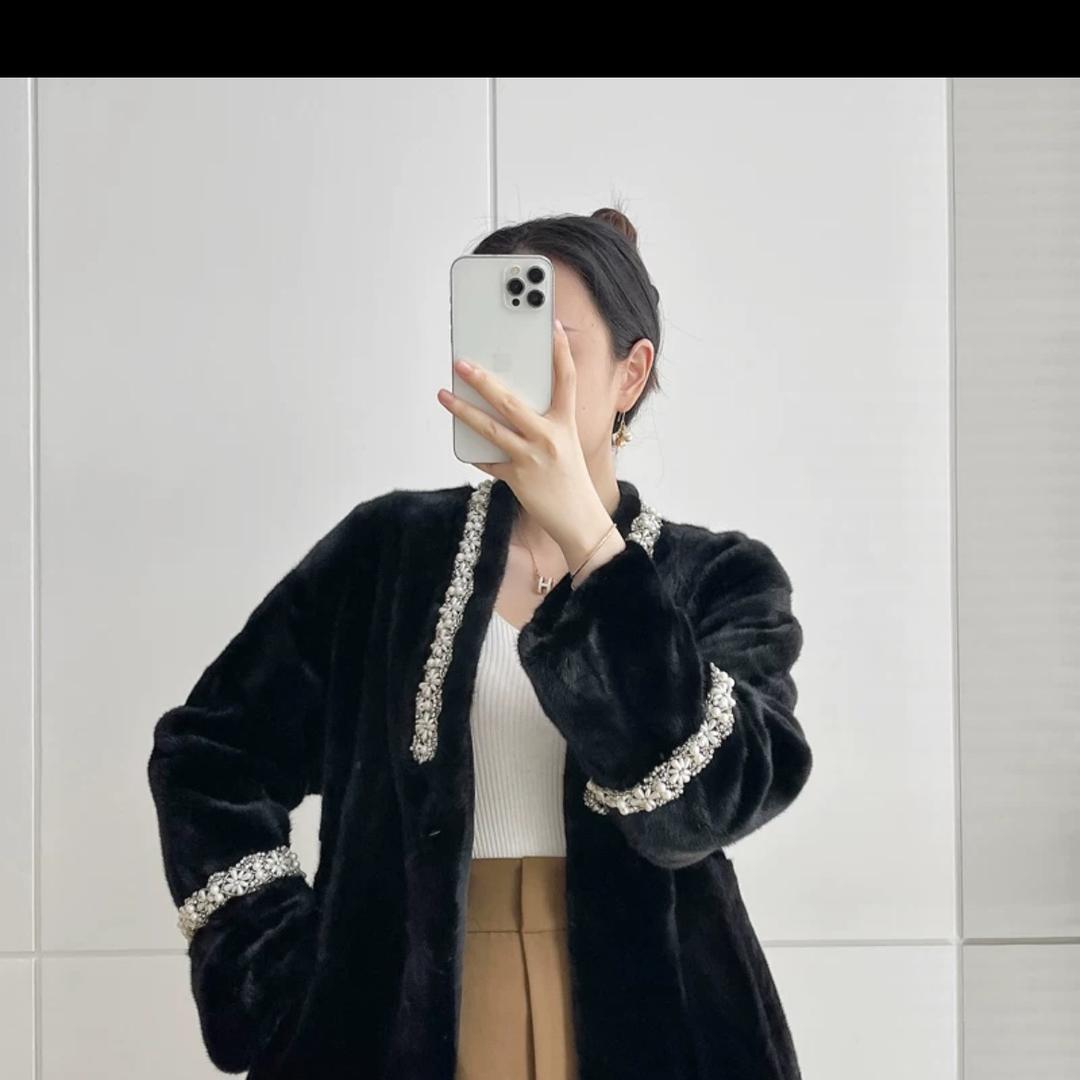 锦仪皮草工厂店