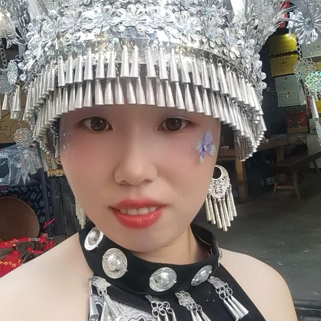 伊伊🎙️首播23点10分