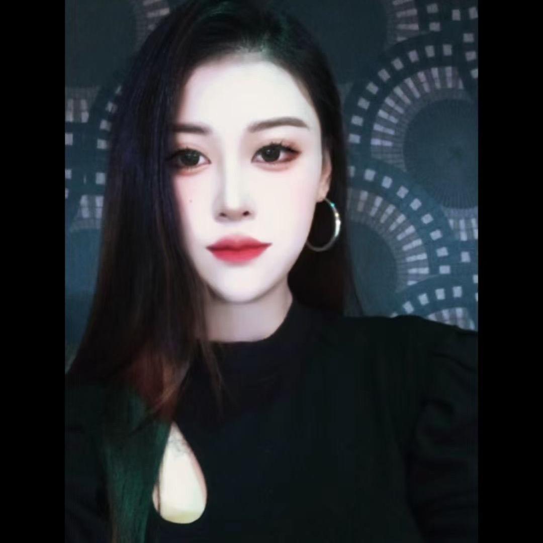 是个美女🧚🏻‍♀️