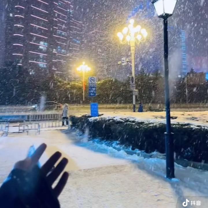 💕ꦿ҉爱财ᨶ႒ᩚ爱己ᥫᩣ໌