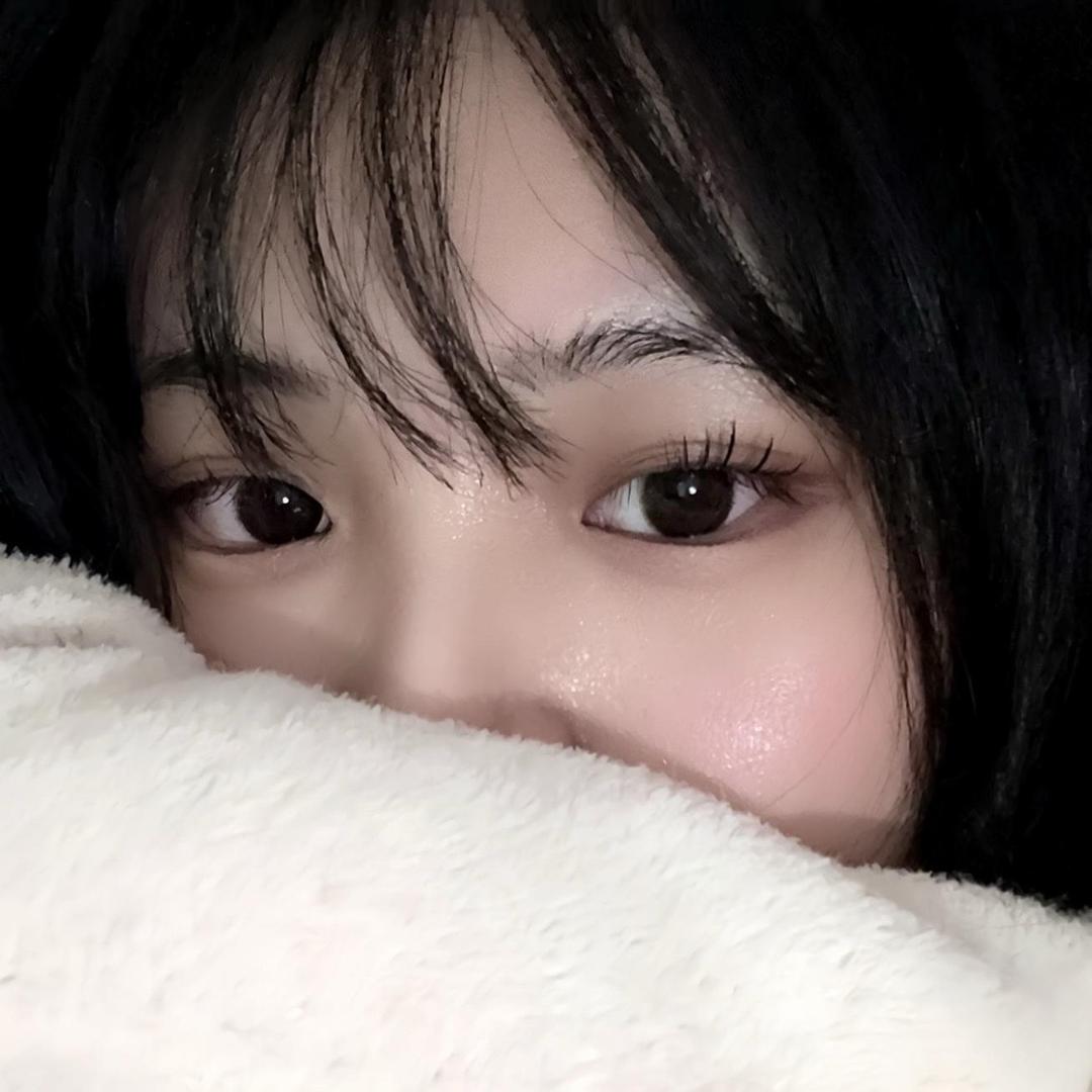 杏信公举爱困🍓困