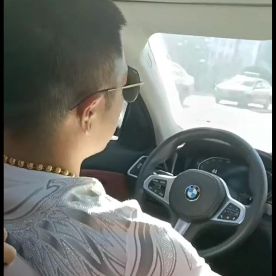 一懒众衫👕小😂