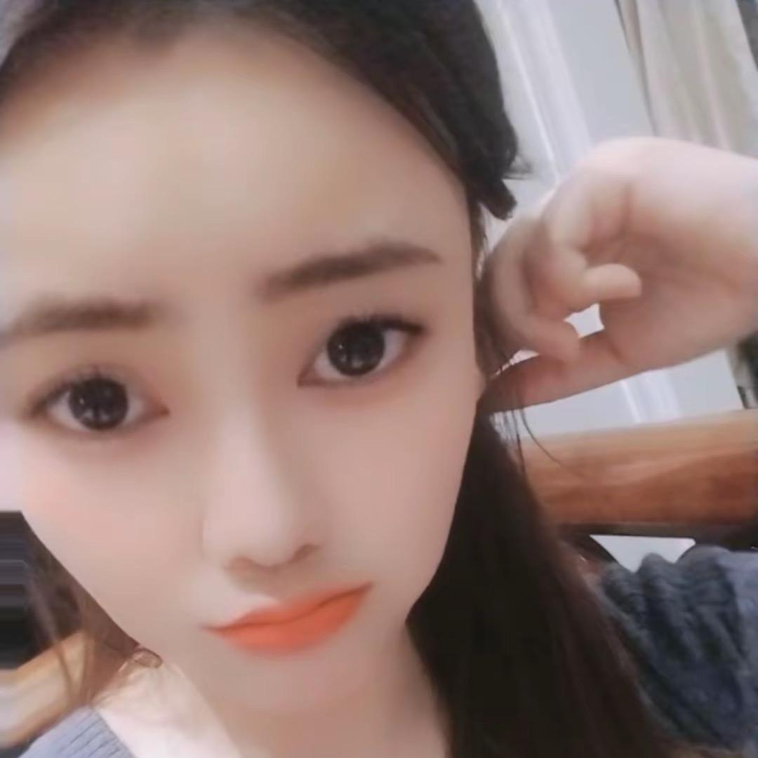 素素🦋（承蒙厚爱）
