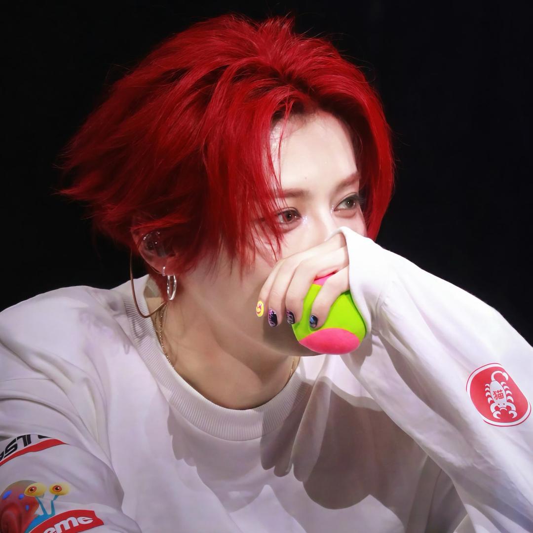 在做梦/•᷅•᷄\୭