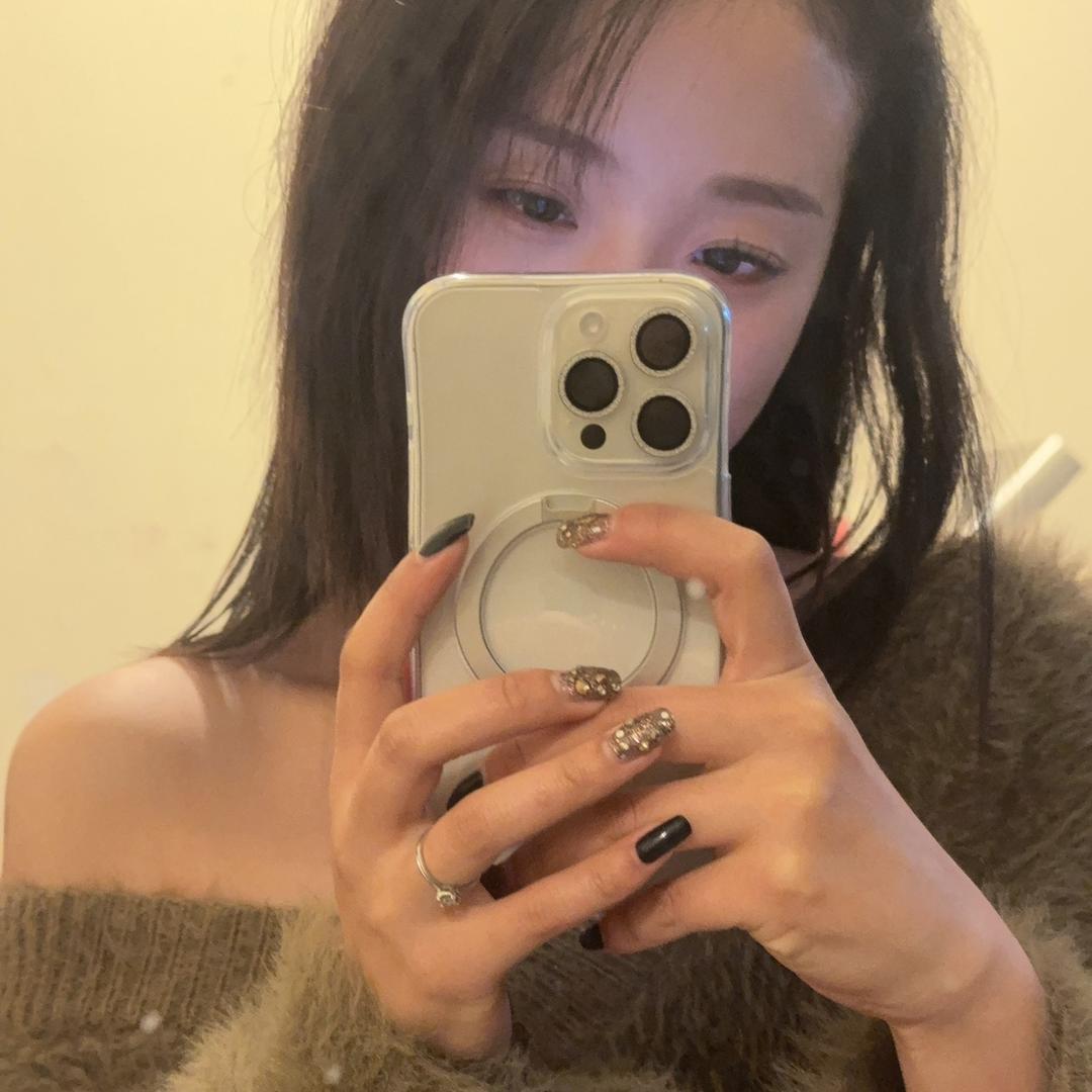 不爱吃香菜🍬