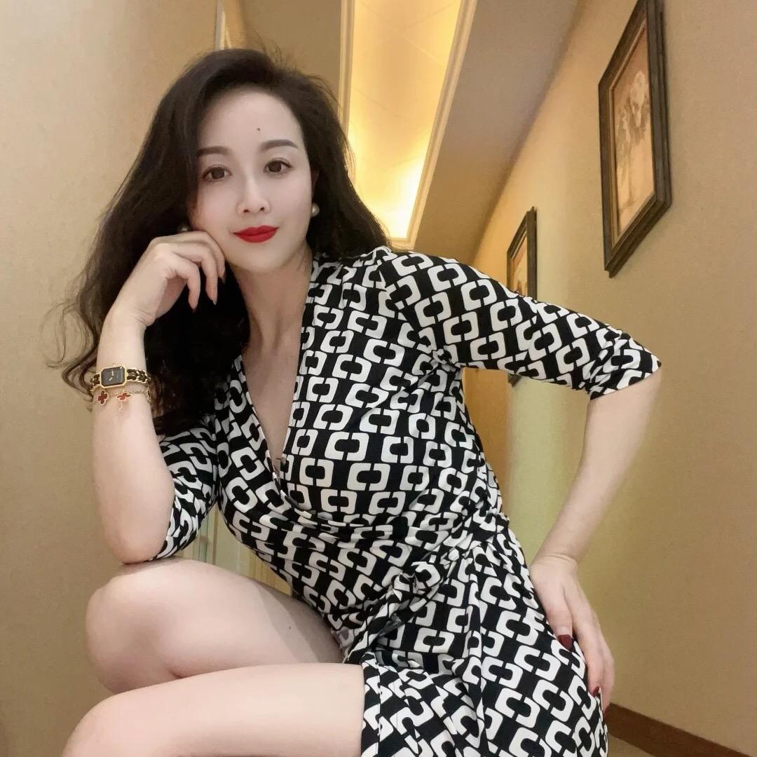 澜澜爱吃糖🍬