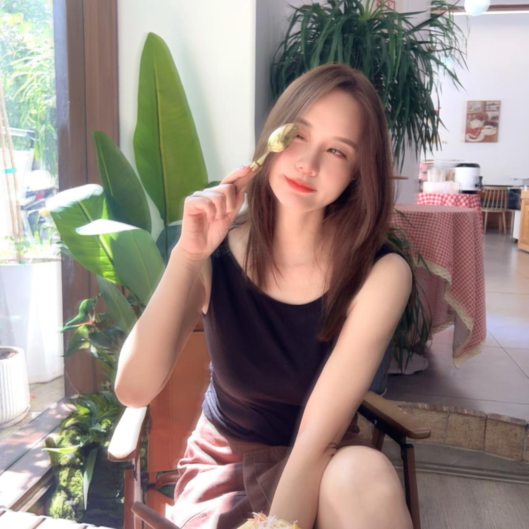 _佳妮