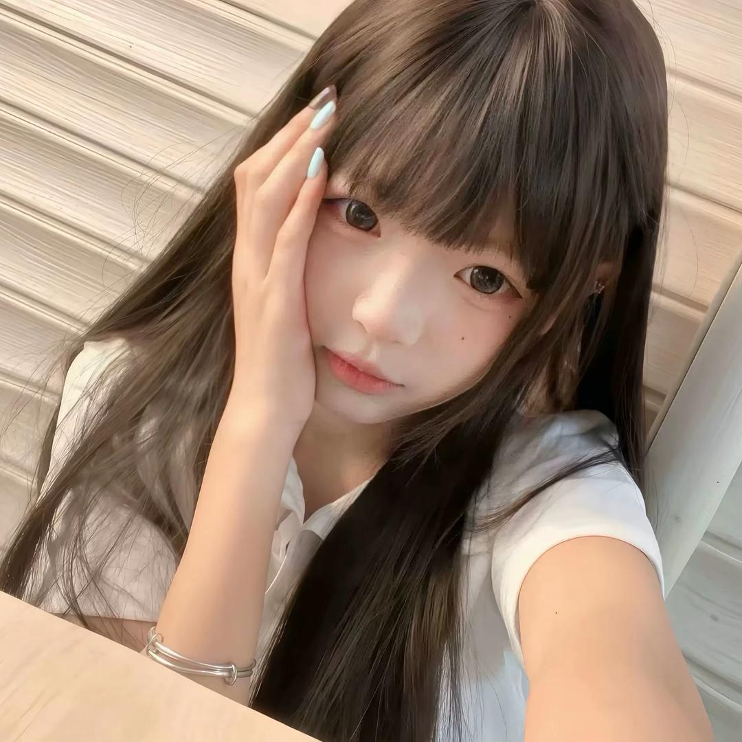 颜妍