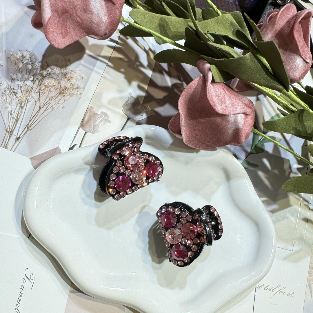 赵小姐韩国高端饰品