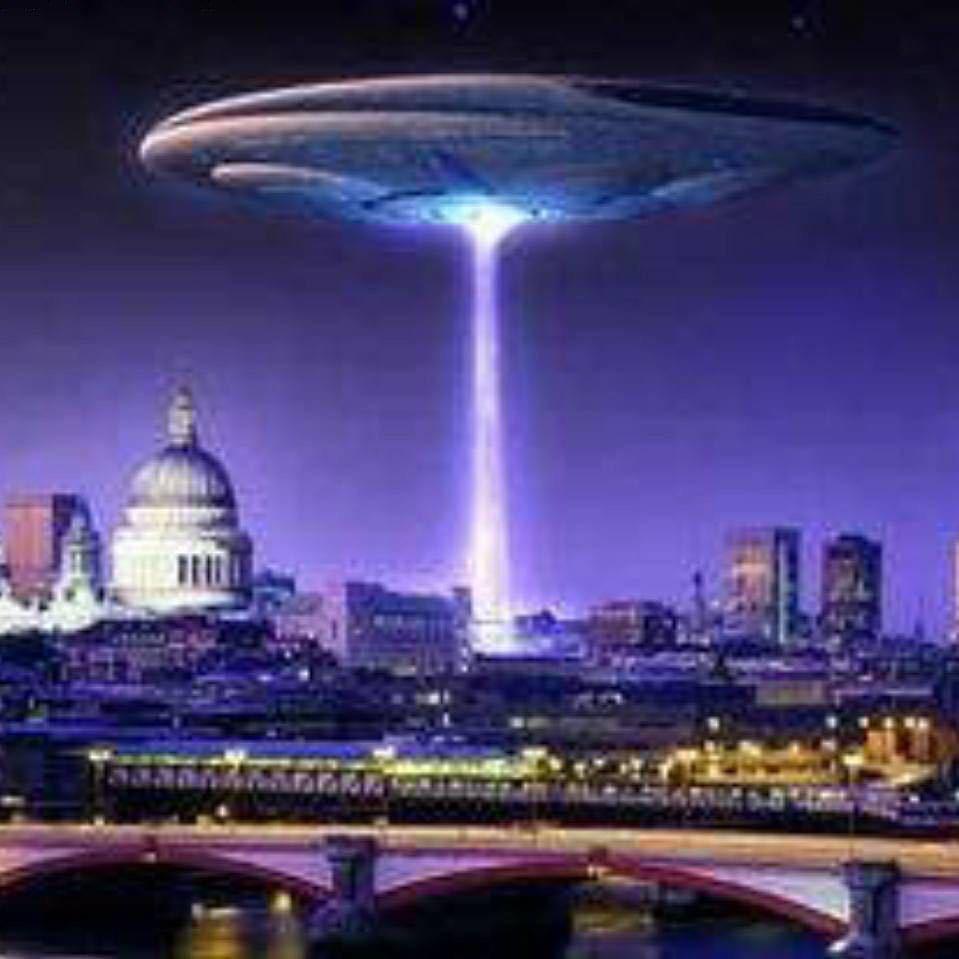 这个少男有点冷