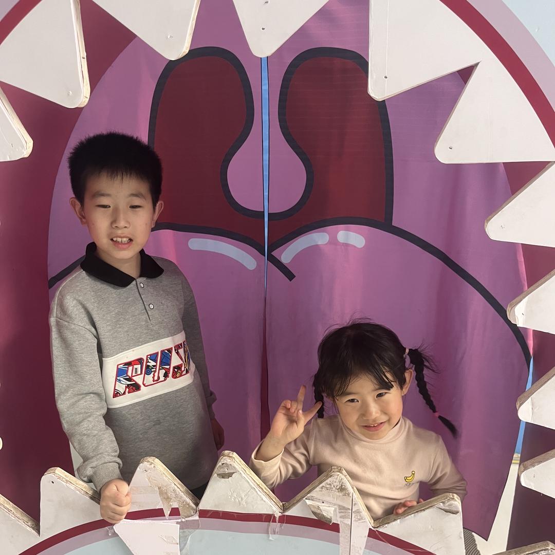 小敏玩具（在橱窗）