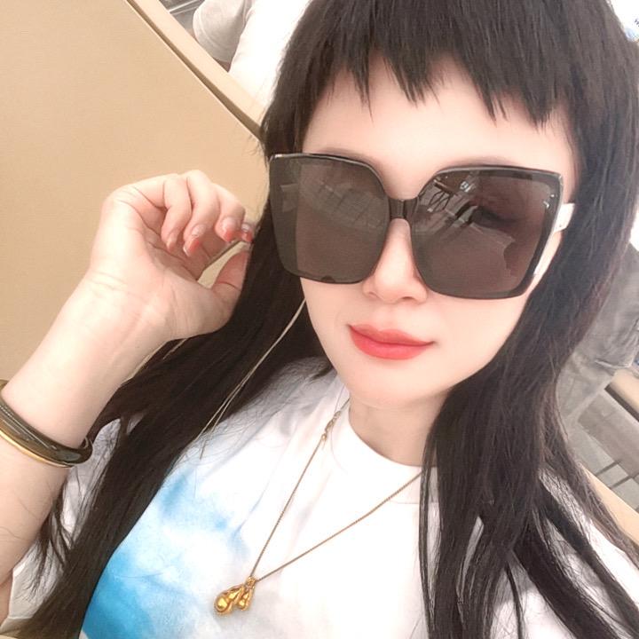 马兰服饰