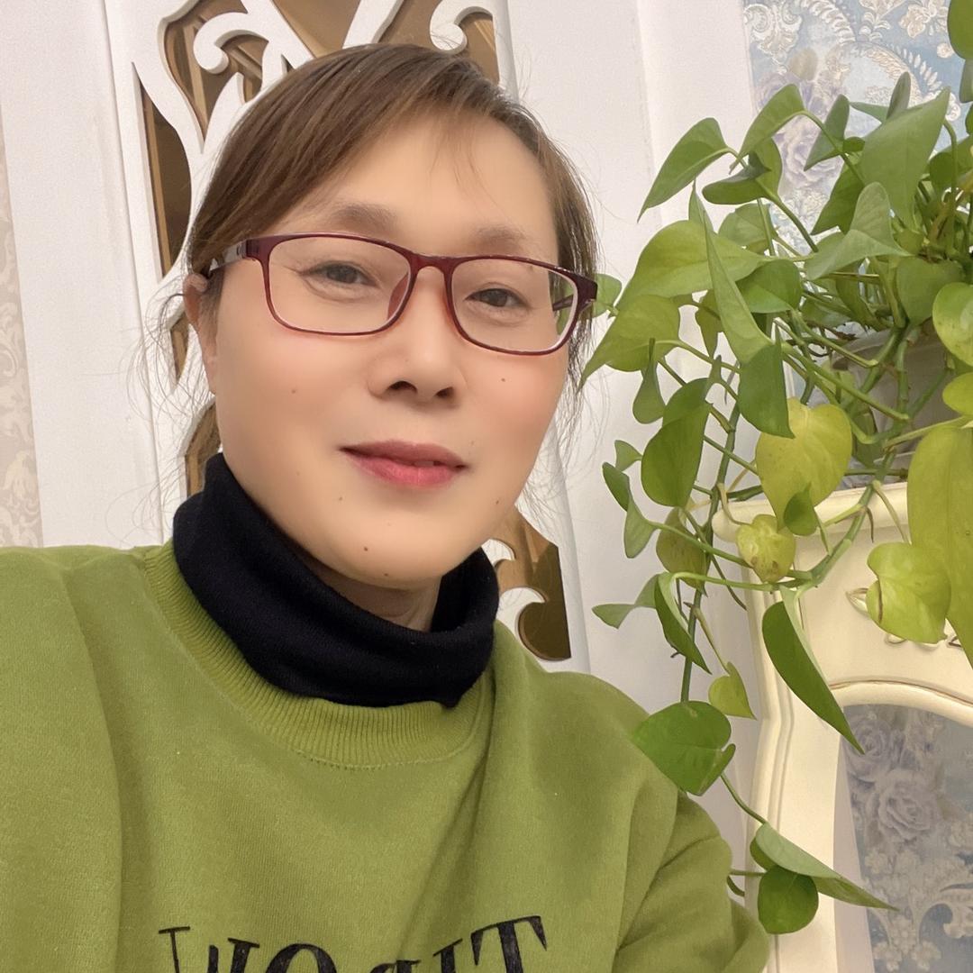 汤红爱舞