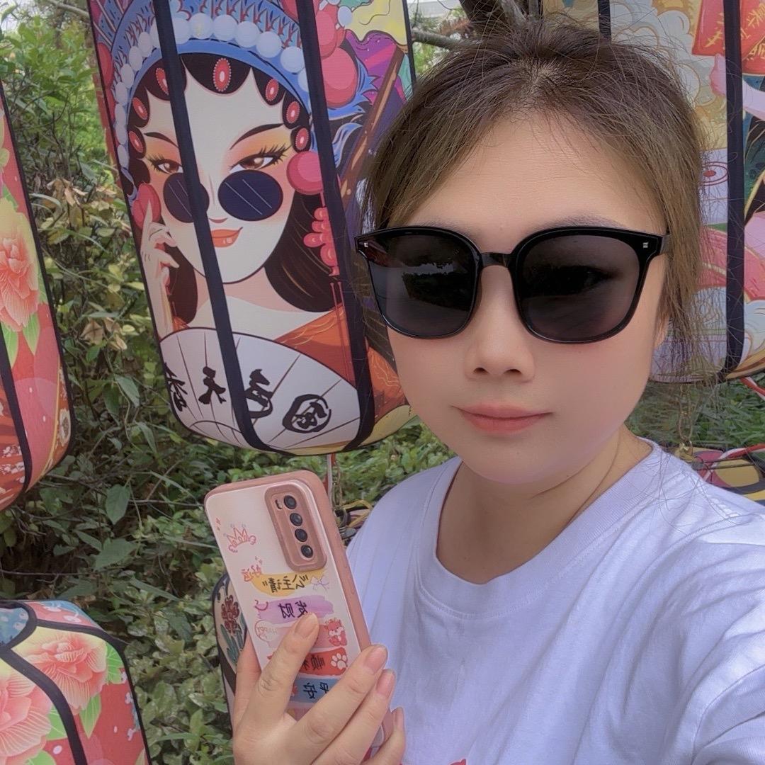 小苏嘻嘻