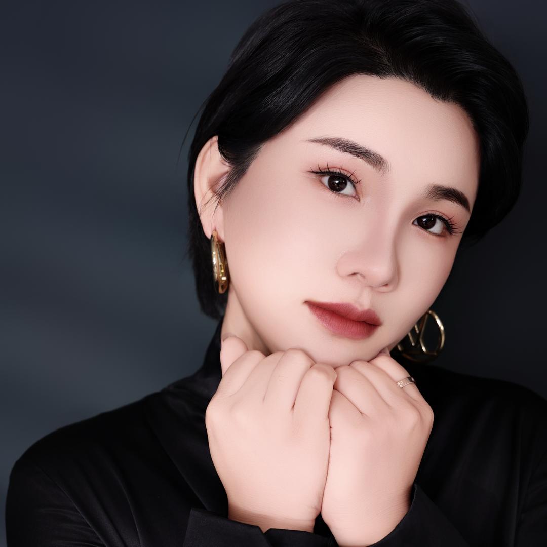 镜子 灯泡肌