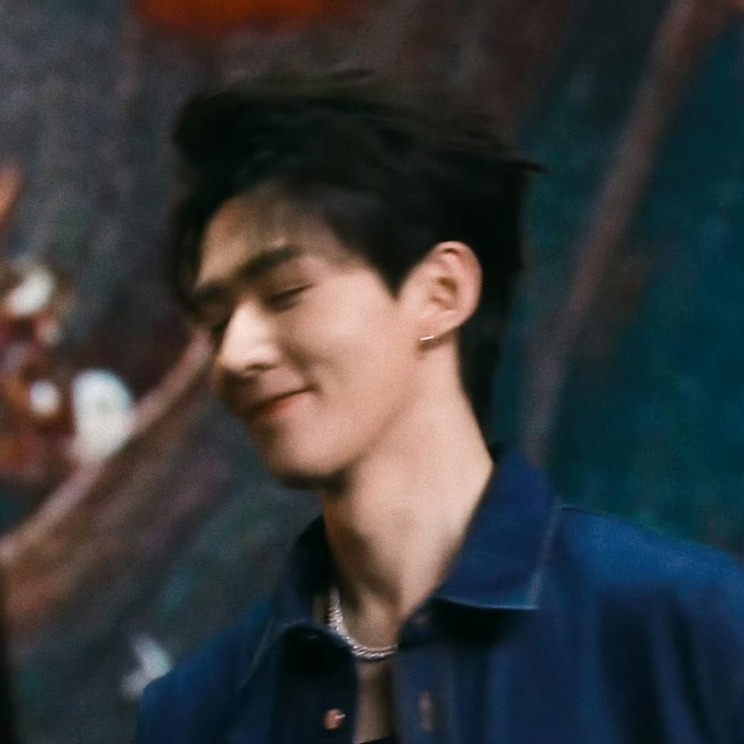 每天只吃一点点💎