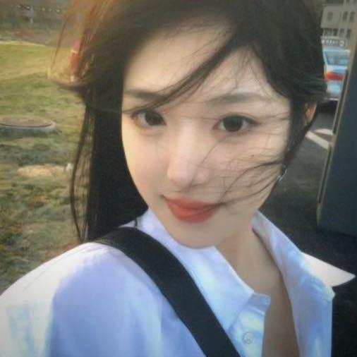 梅伽拉（每晚18.00直播）