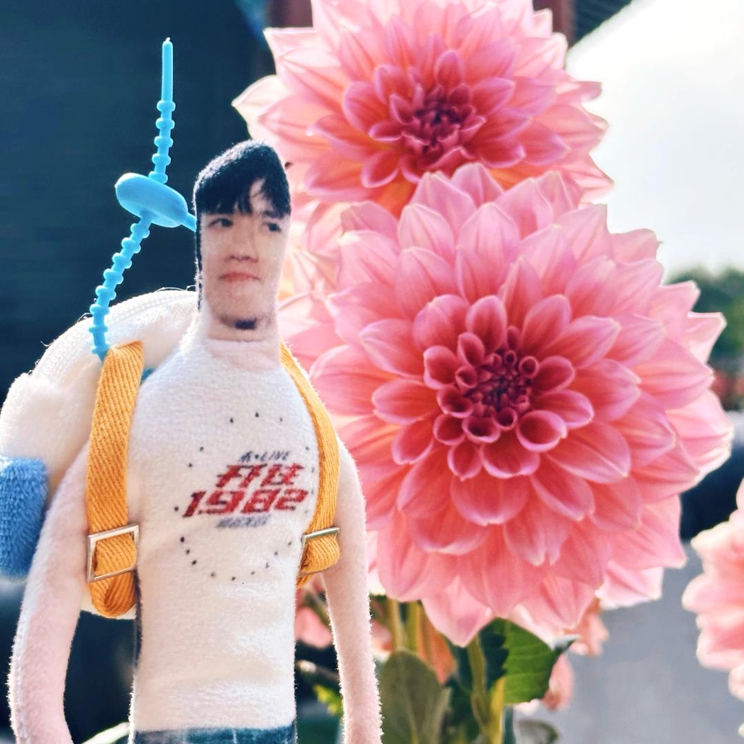 张杰的pp我肯一口