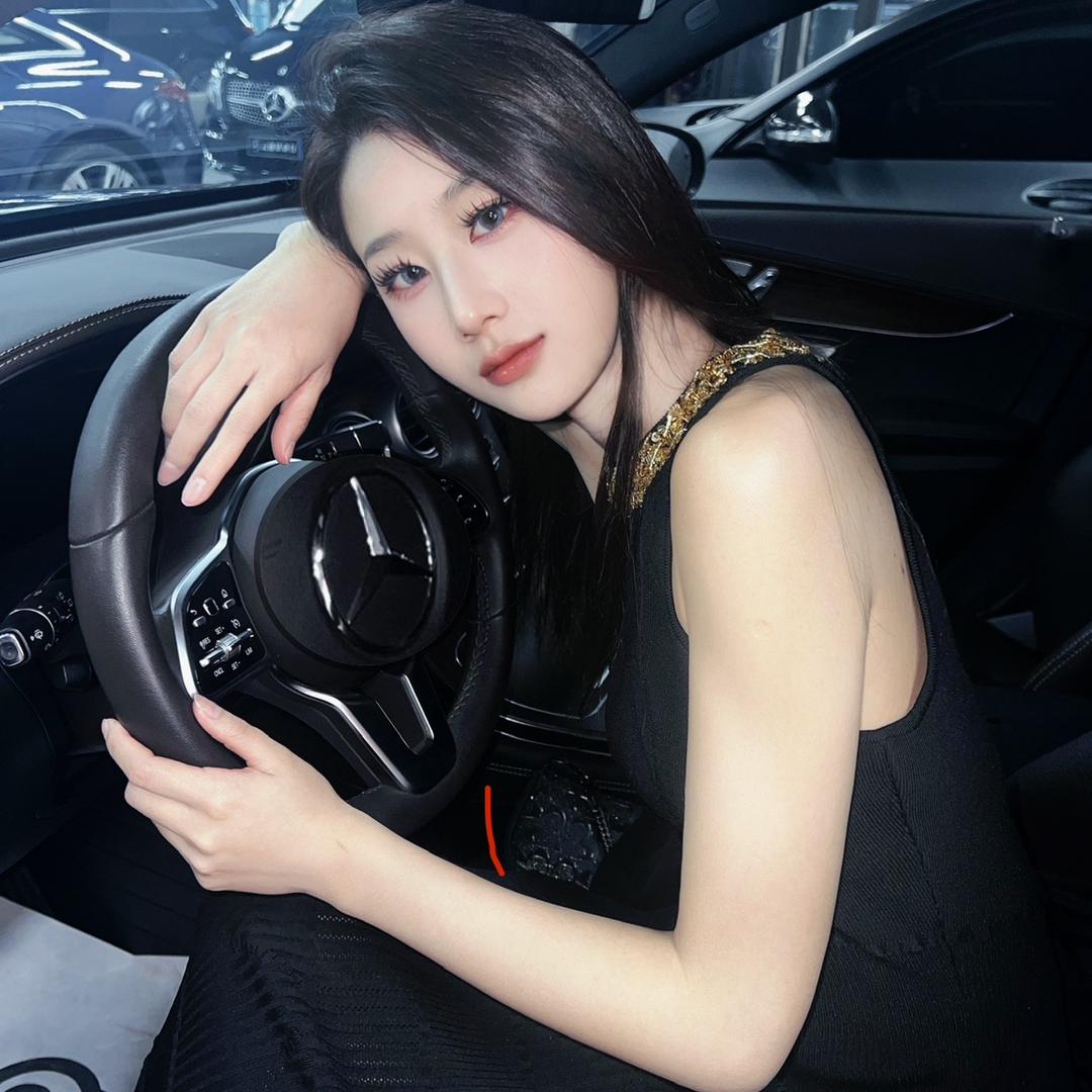 小太子玩车（捷利驰）