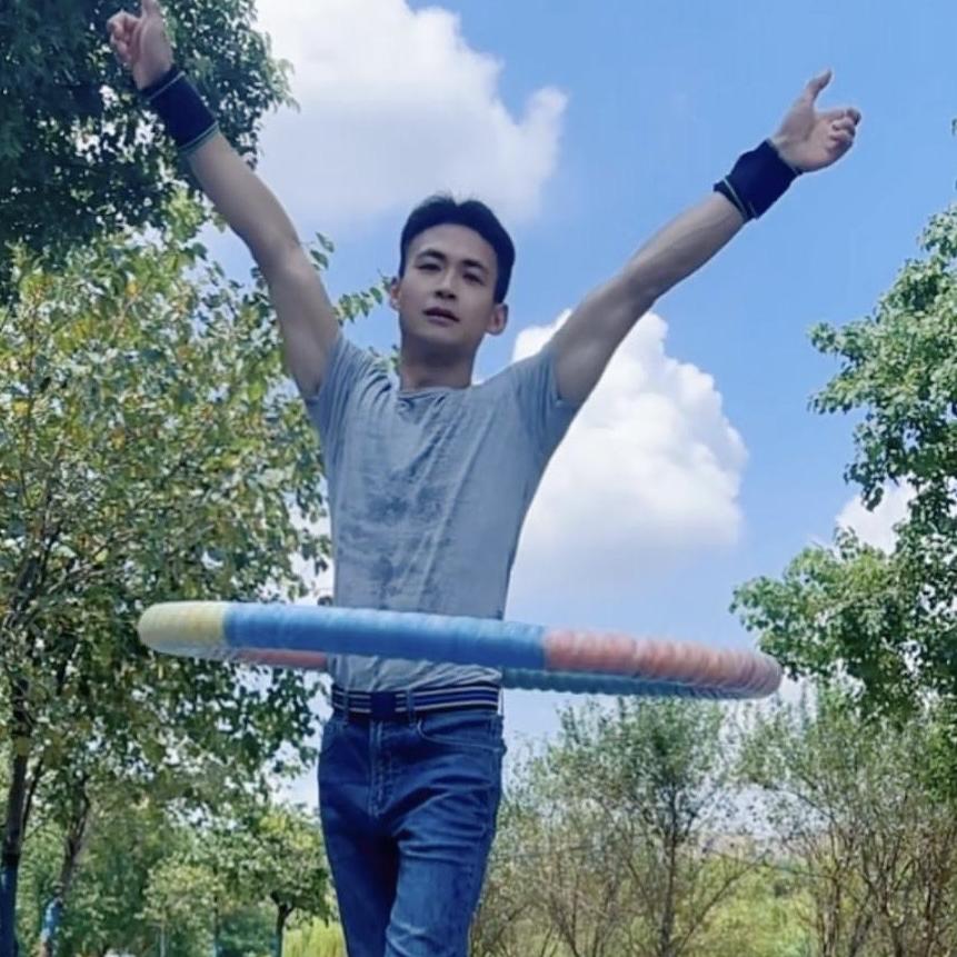 男腰精摇呼啦圈