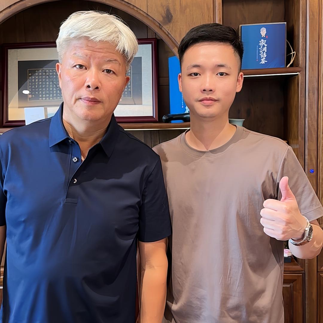 霞湖世家男装-潮汕分湖