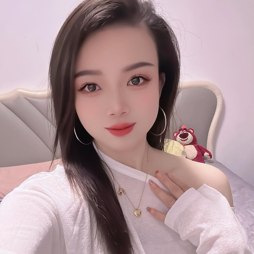 小妖精琴琴