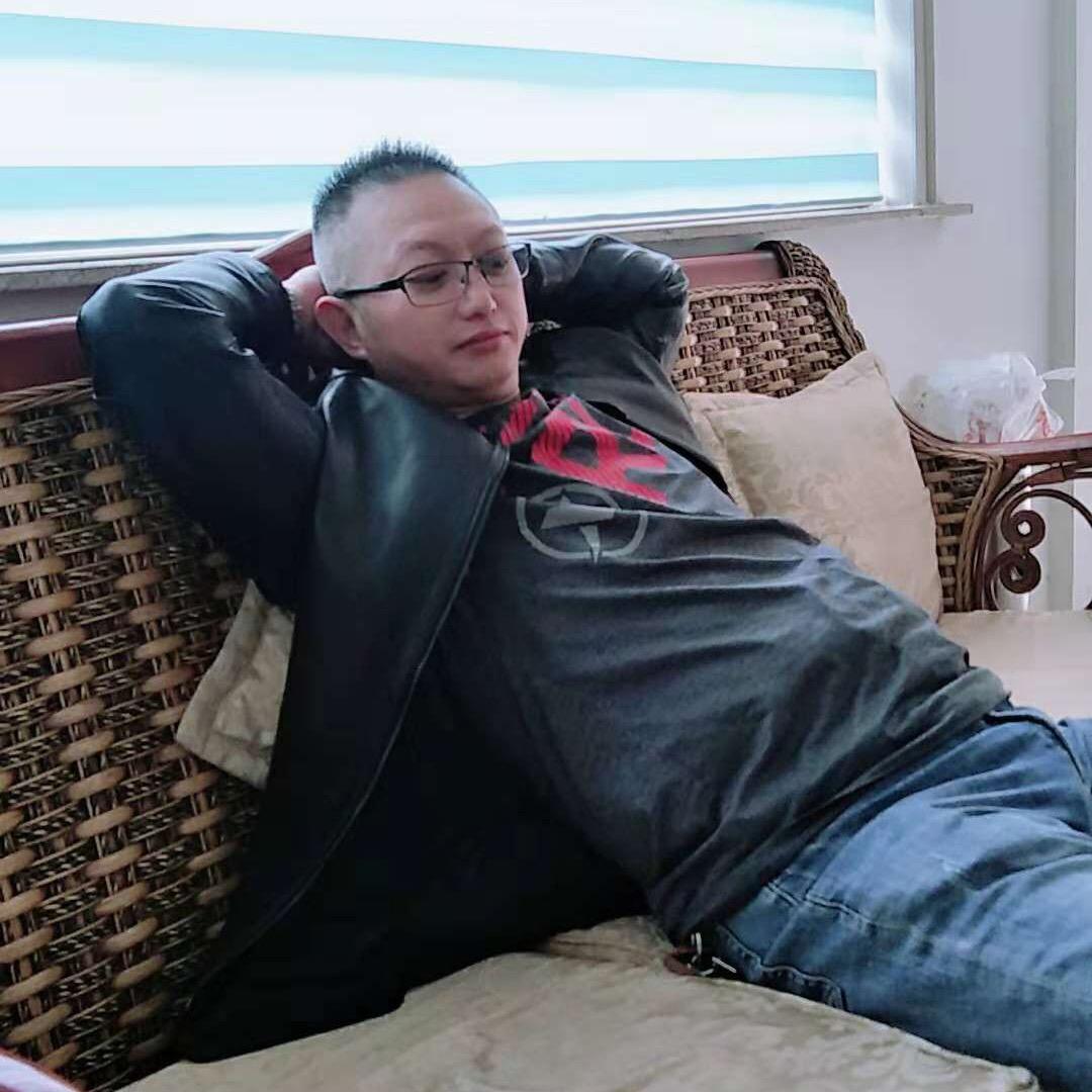 Devin  Li二哥