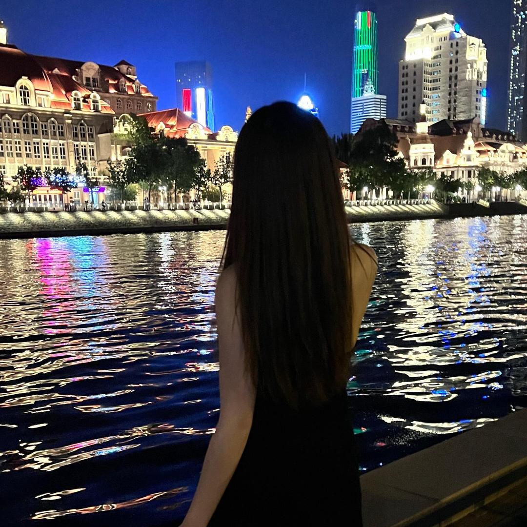 笨丫头🫧