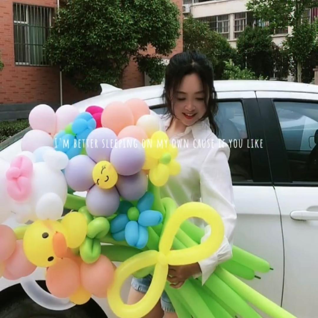 会跳舞的摄影师LT小馨