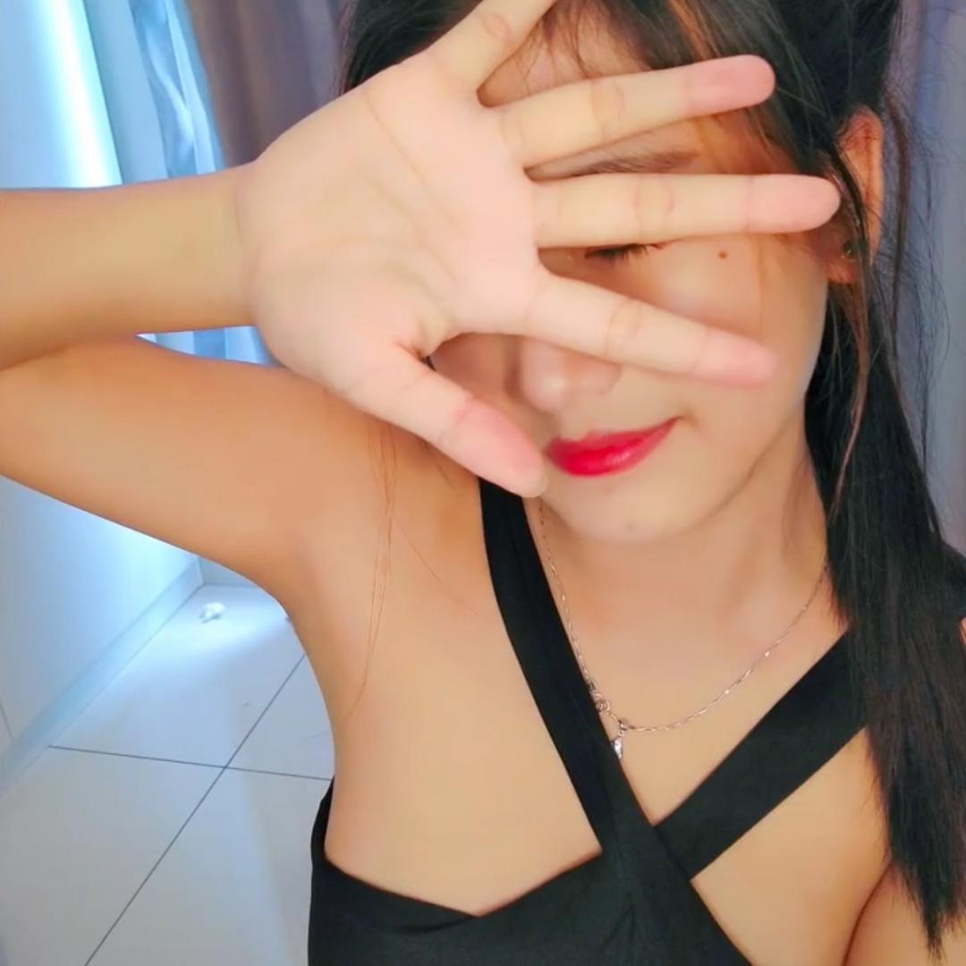 Esther Lu Lu