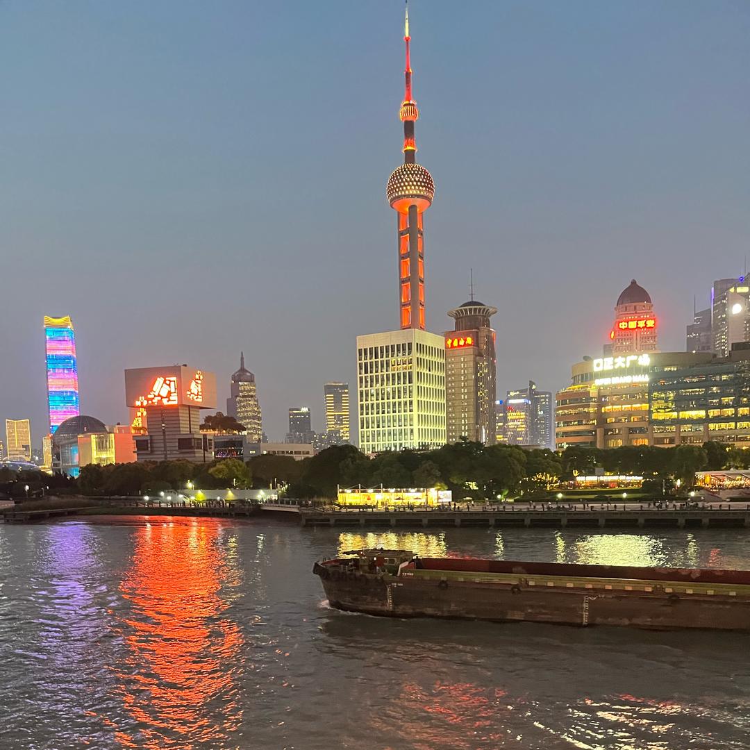 幸福像花儿一样绽放