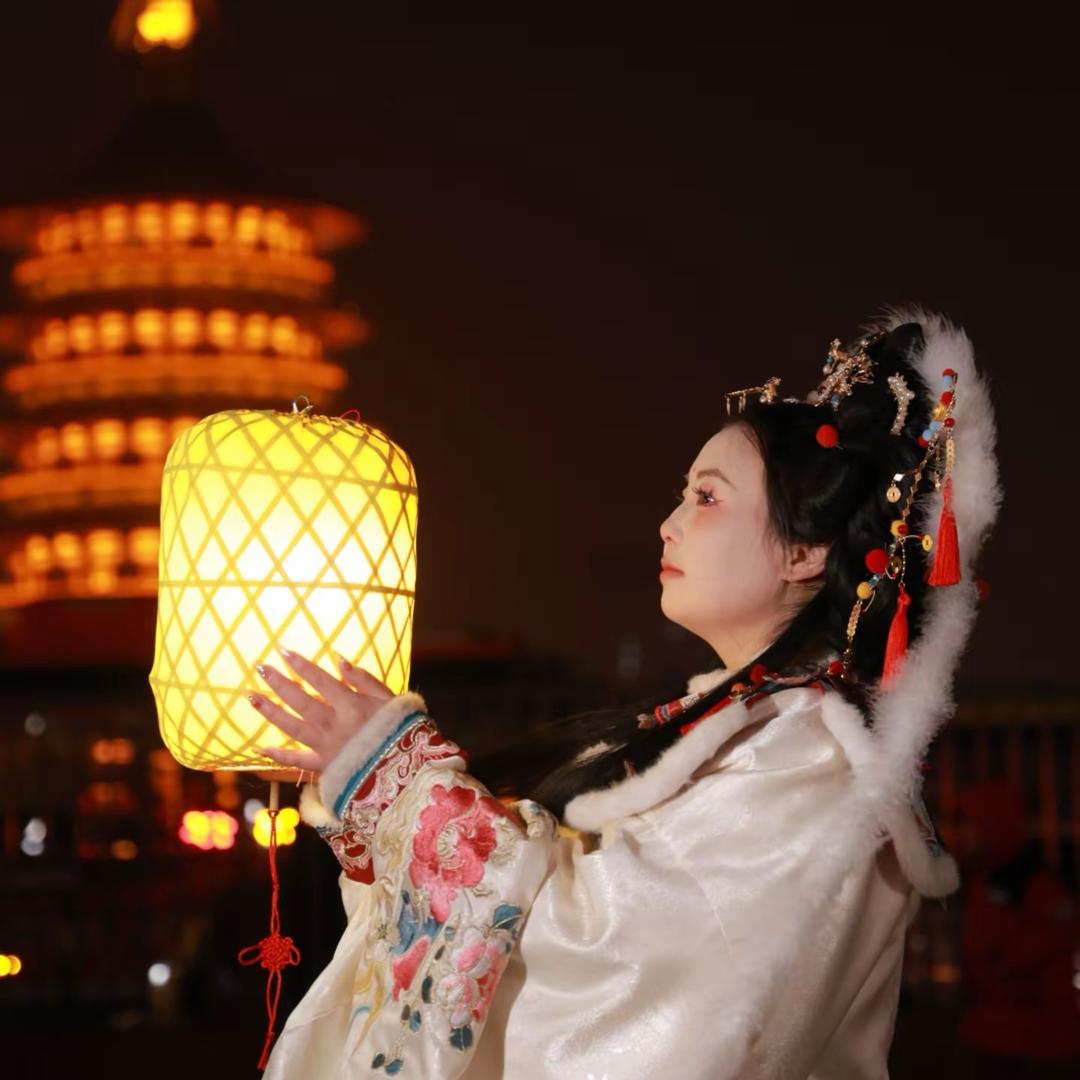 重生之我在春晗卖米线