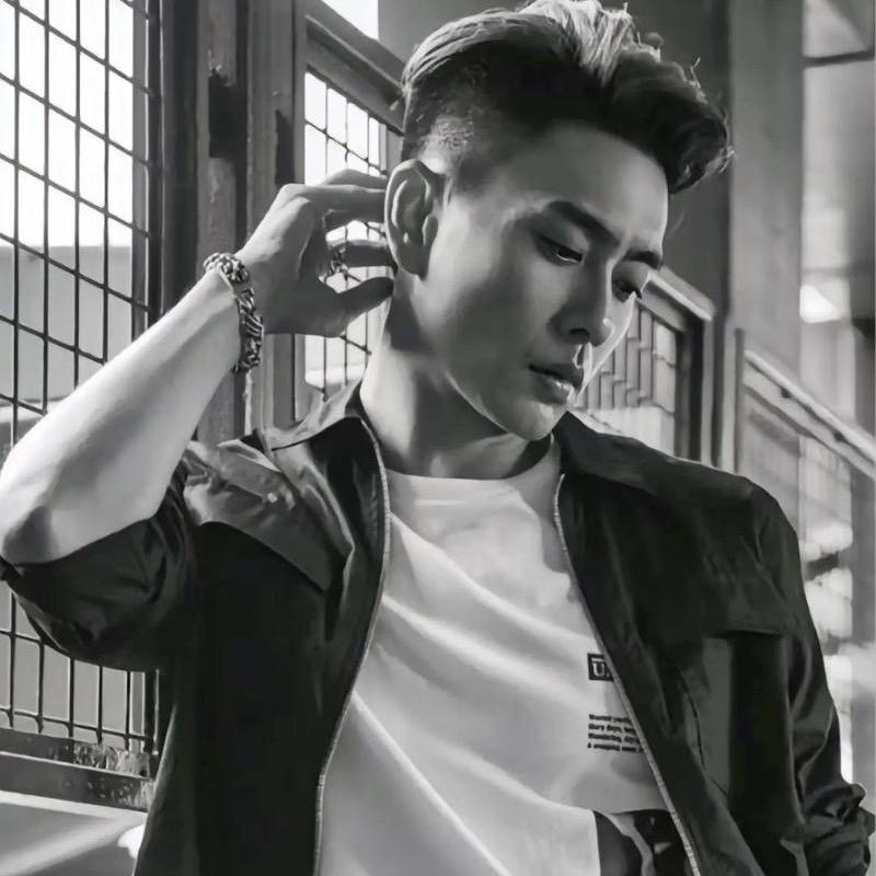 Ruby Tꕤanྀིෆ