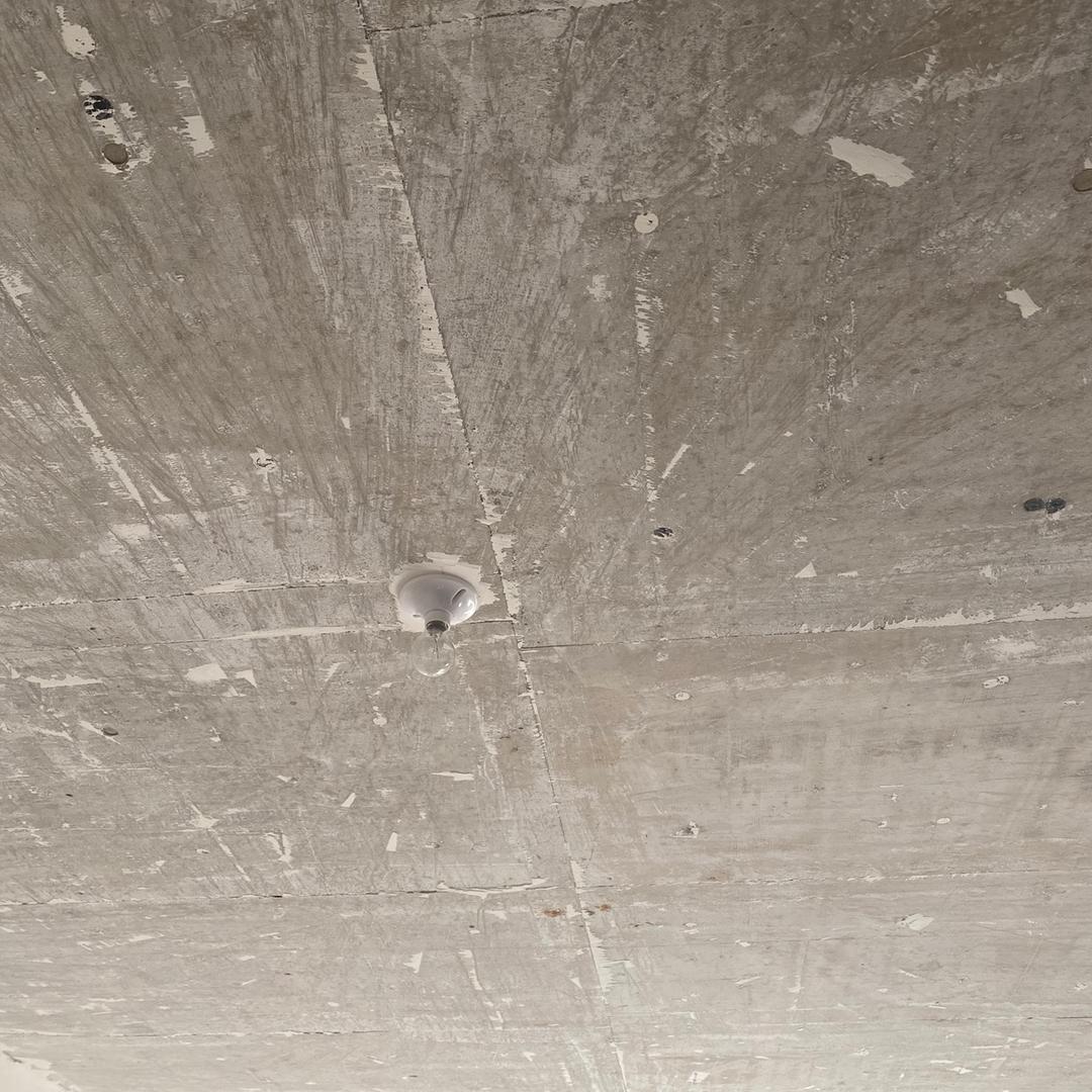 小吉跑工地