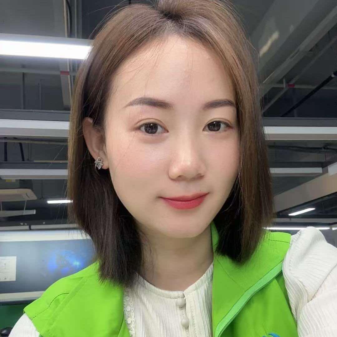 东方之昕+李小梅